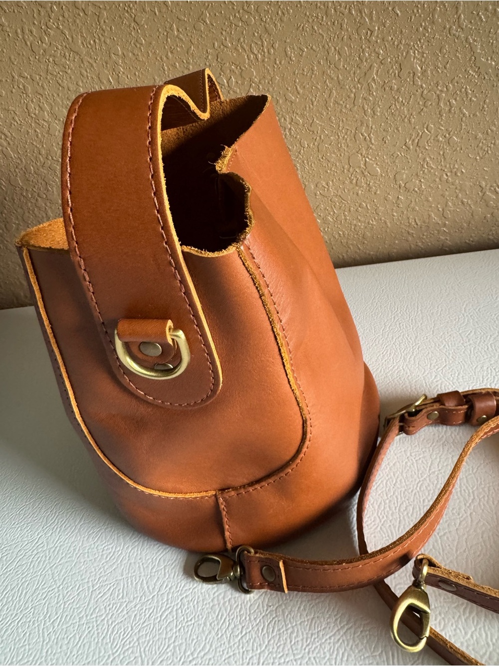 Portland Leather Goods Large Belle bucket bag-NWT